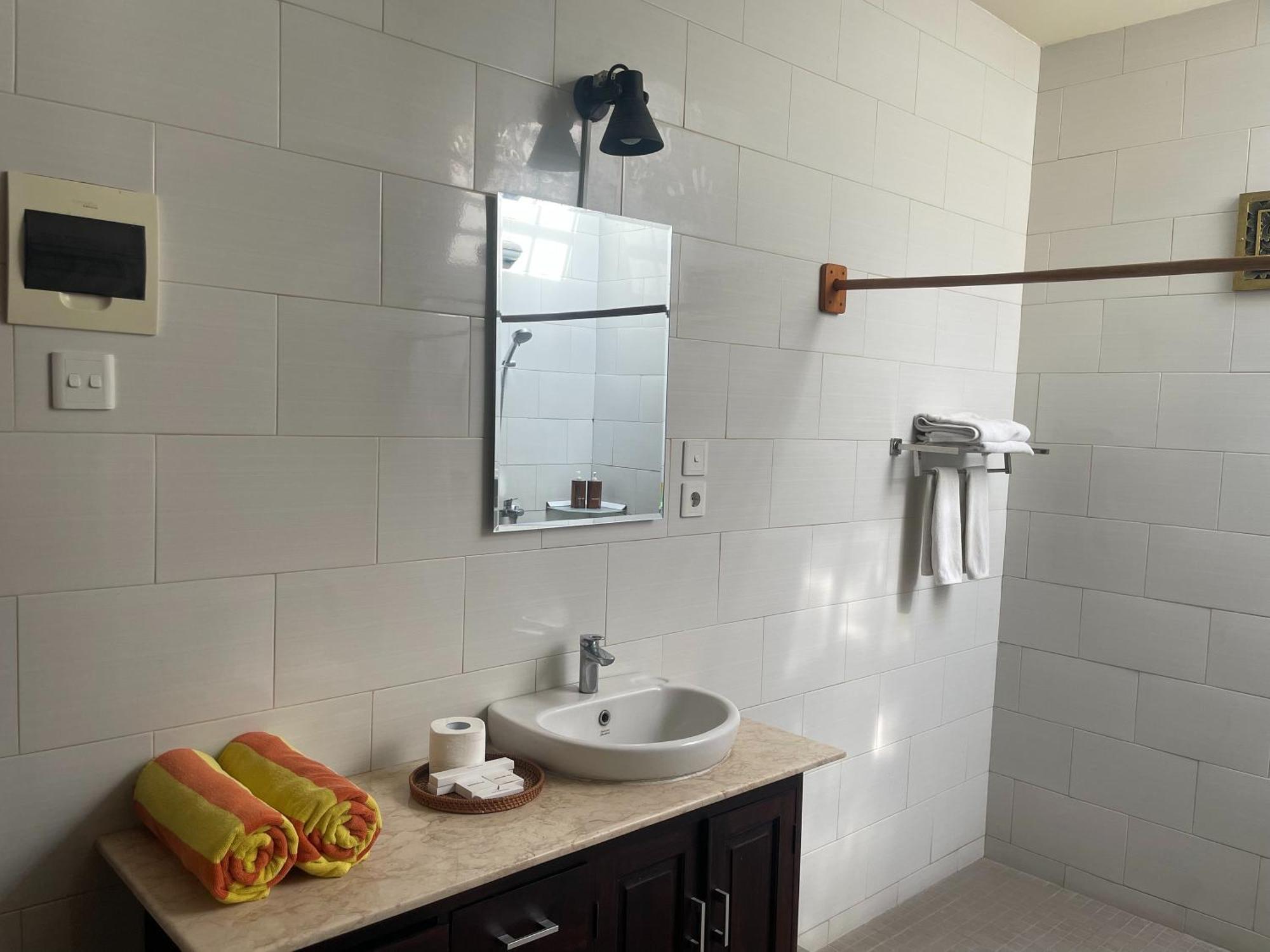 Graha Madesimon Hotel Ketewel Ngoại thất bức ảnh