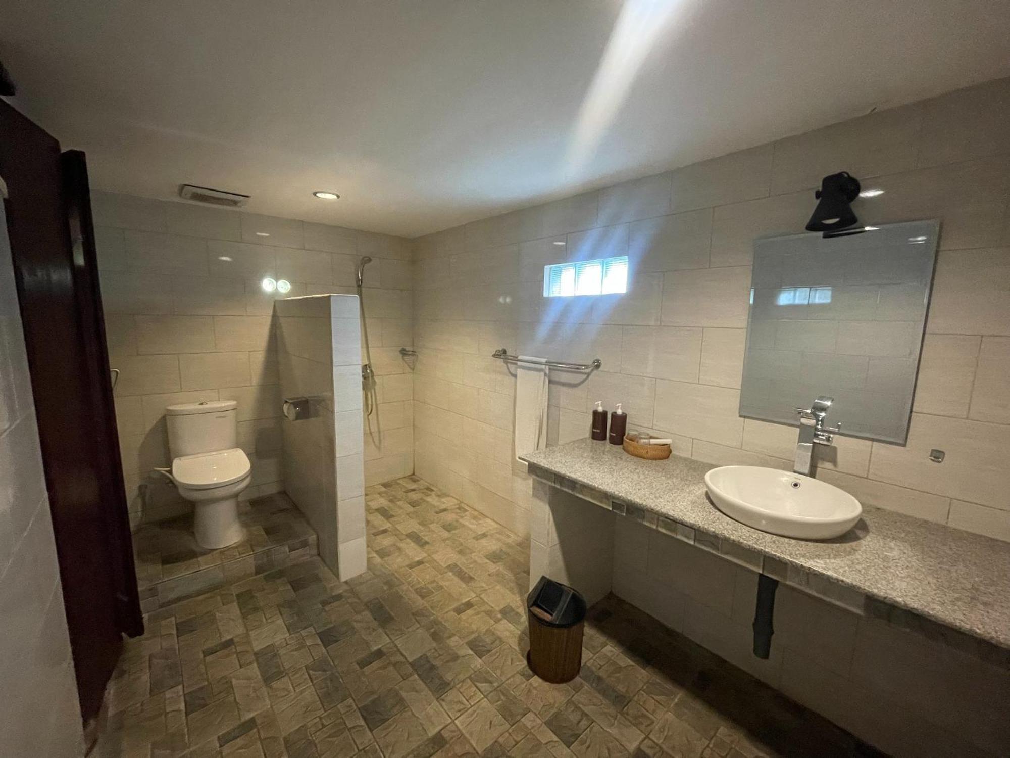 Graha Madesimon Hotel Ketewel Ngoại thất bức ảnh